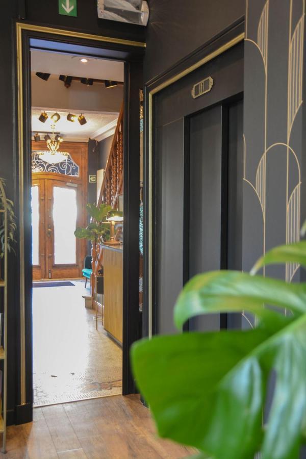 *** Maraboe Hotel